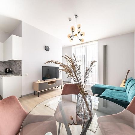 Jūrkalne New Comfortable 2 Bedroom Cottage W/Big Terrace מראה חיצוני תמונה